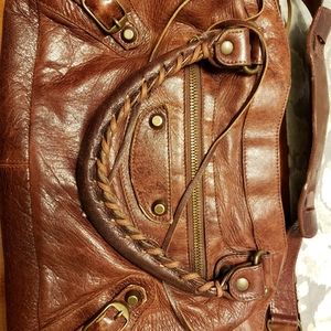 Just purchased this at Poshmark & never used it.